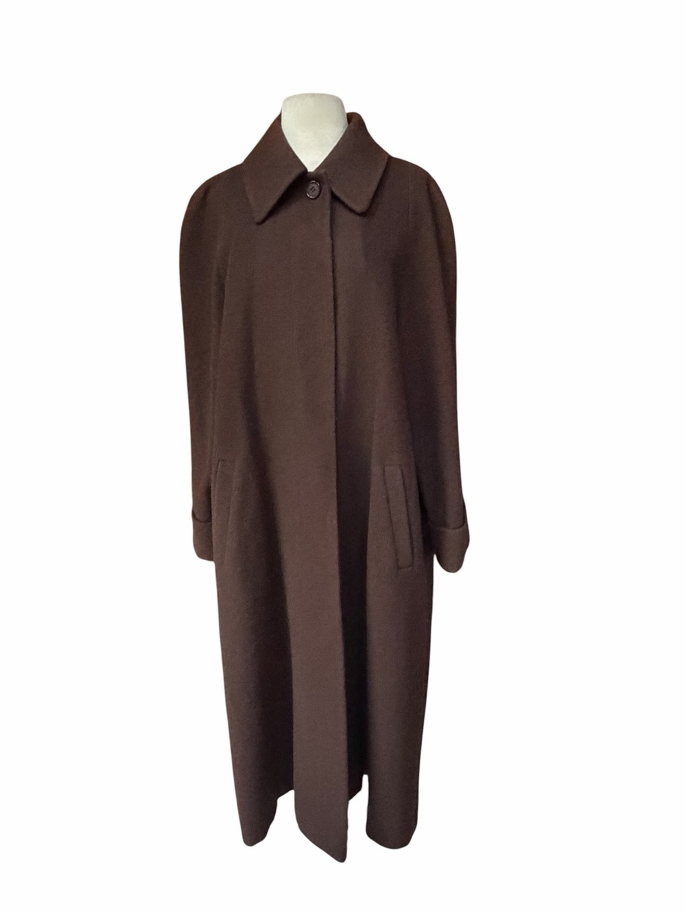 1980s Albert Nipon Lined Chocolate Brown Wool/Cashmere Swing‎ Coat